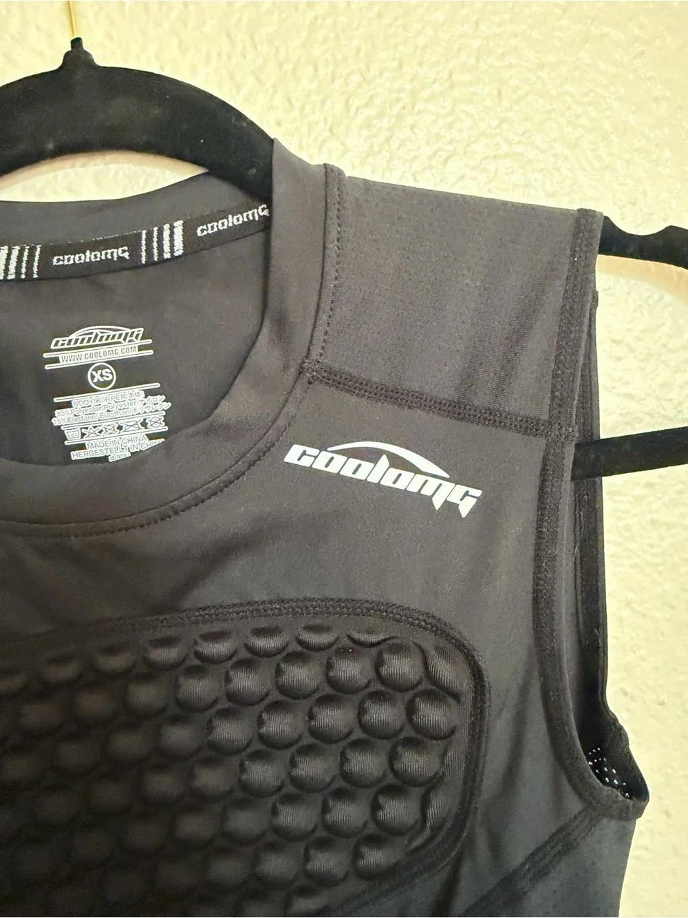 COOLOMG Padded Compression Protective Vest XS Black